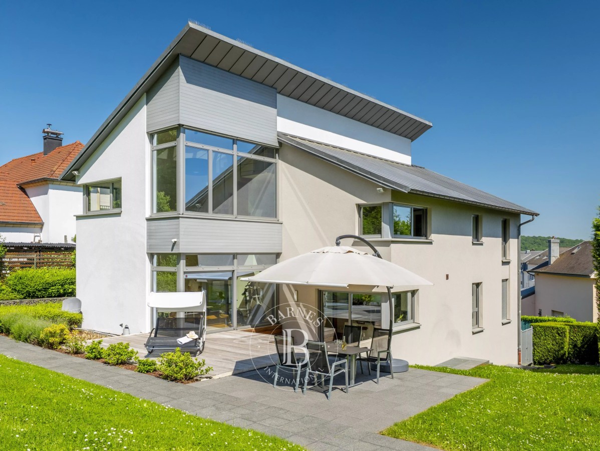 For Sale - Detached house - Lamadelaine