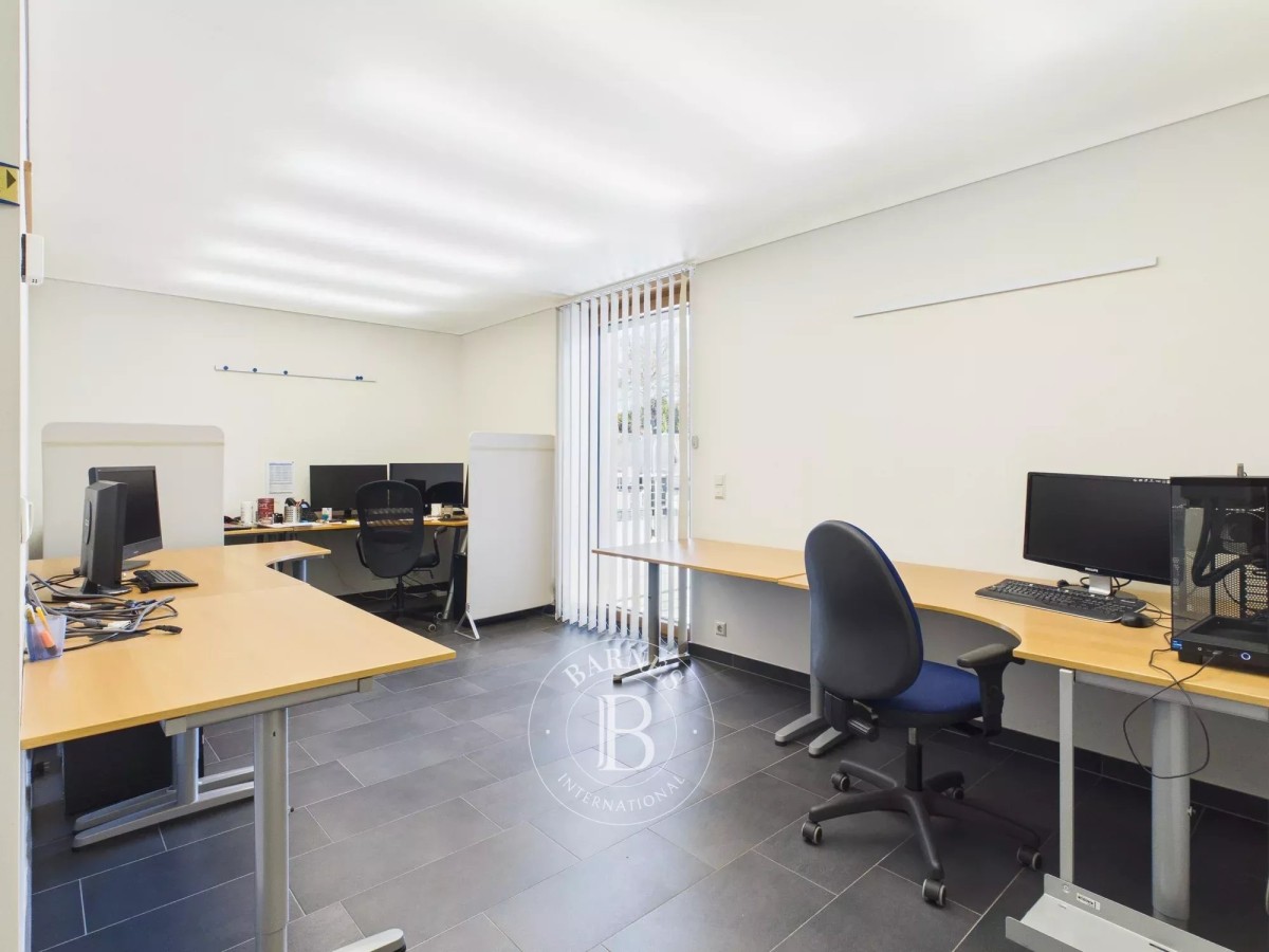 Rental Building Sale – Schengen - Attractive... - picture 2