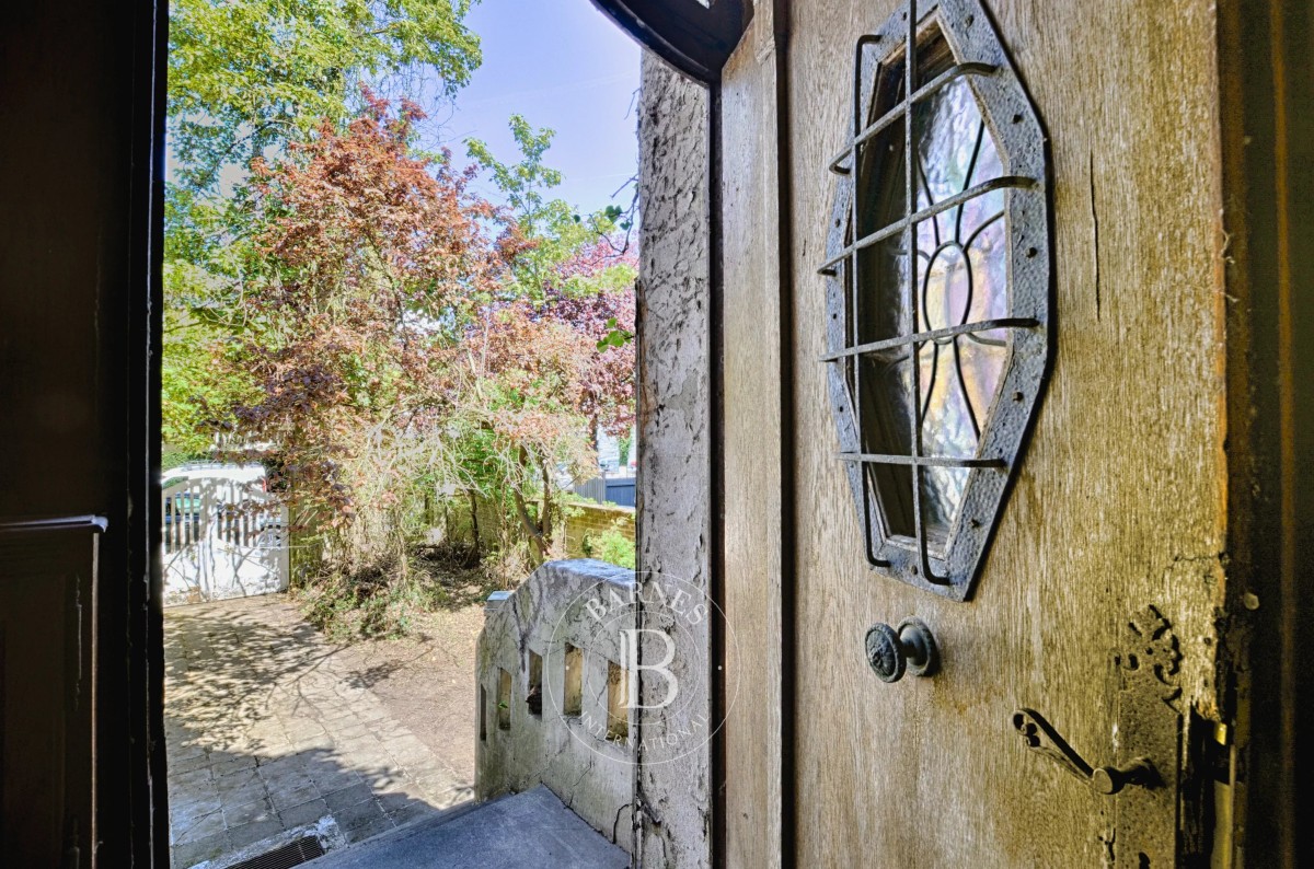 Vente de maison bourgeoise avec jardin -... - picture 5