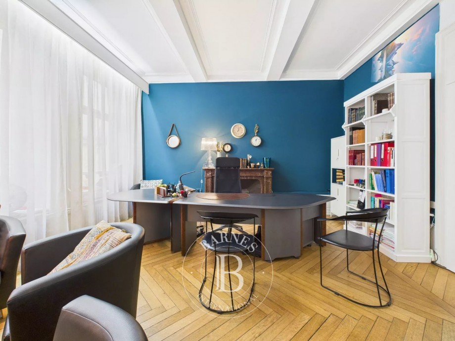 Vente Bureau - Luxembourg/Ville-Haute - Situation centrale