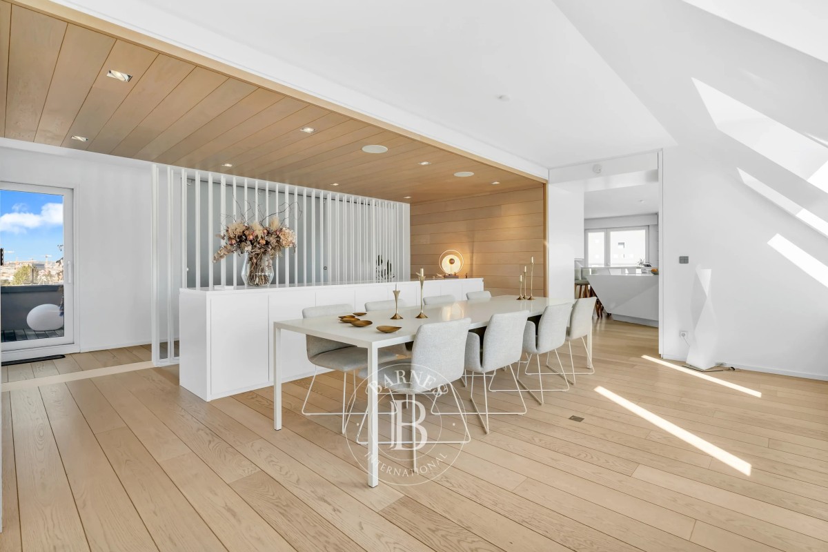 EXCEPTIONAL DUPLEX FOR SALE – HOWALD - On three levels with panoramic views