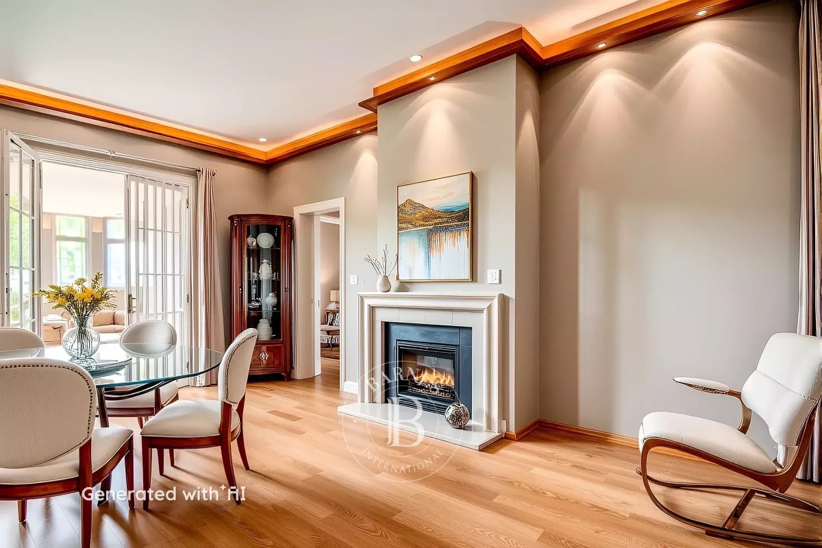 img-gallery