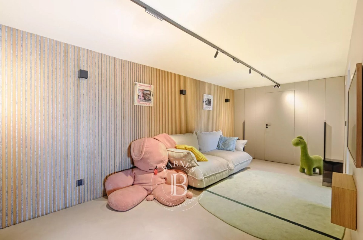 img-gallery