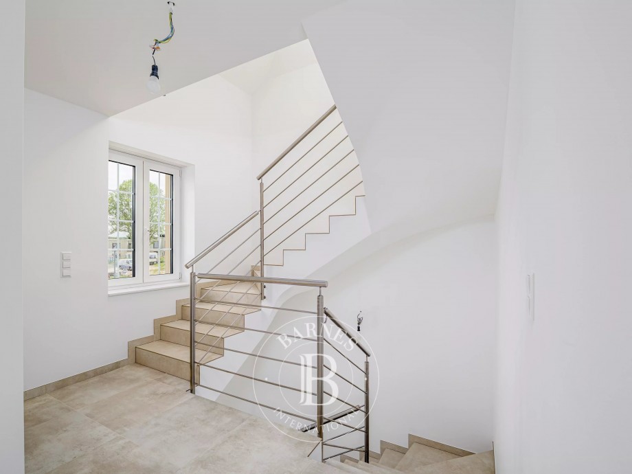 img-gallery