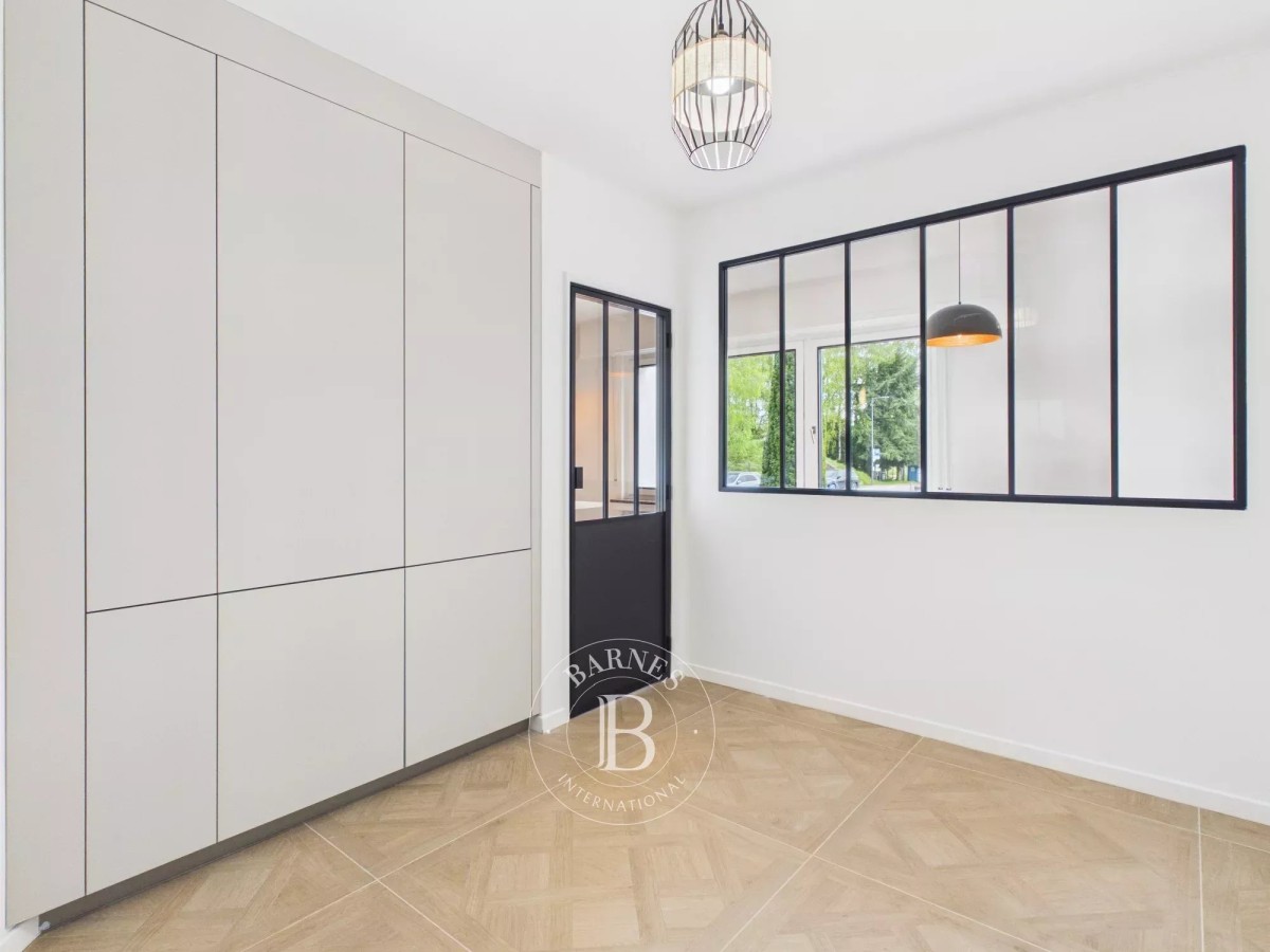 Rental Unfurnished Apartment – Luxembourg... - picture 2