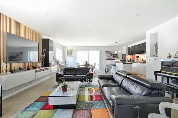 Vente - Villa avec piscine -... - picture 5