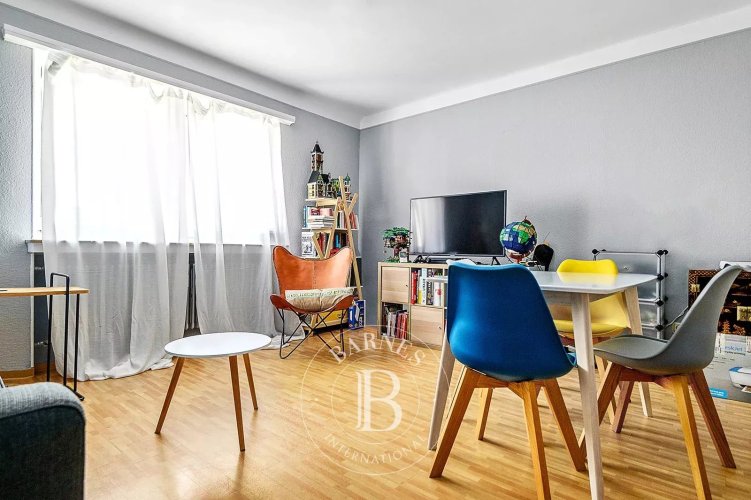 Furnished Apartment Rental -... - picture 2