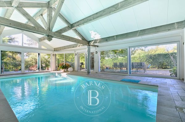 House Metz - picture 1